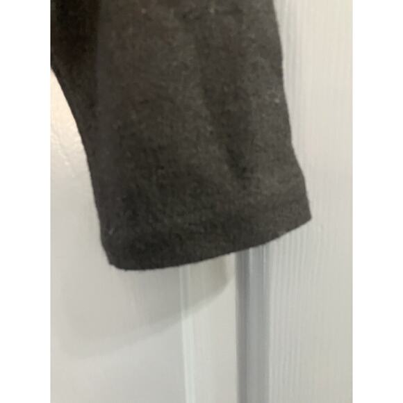 Eileen Fisher 100% Wool Vintage Crew Neck Sweater Size Small Key Hole Vtg - Picture 7 of 7